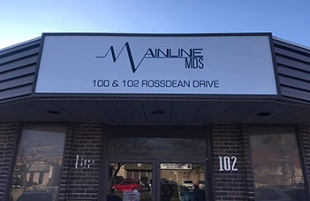 Custom Business Signs in Newmarket